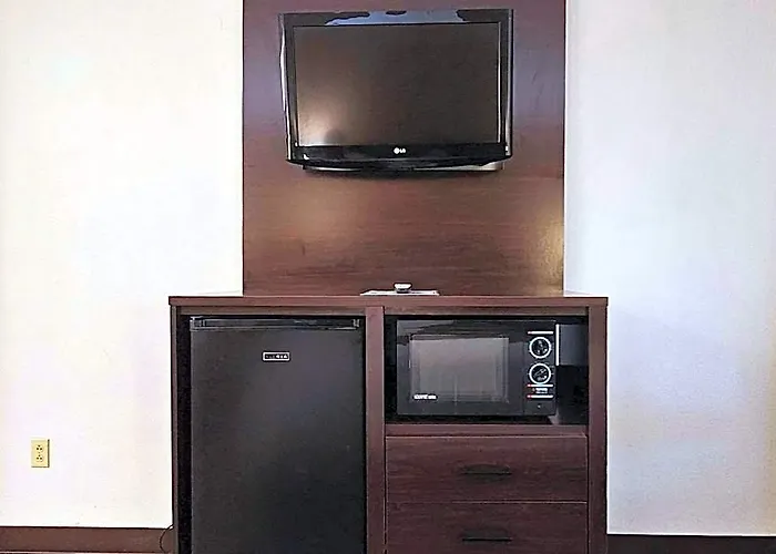 Hotel Quality & Near St Louis And I-255