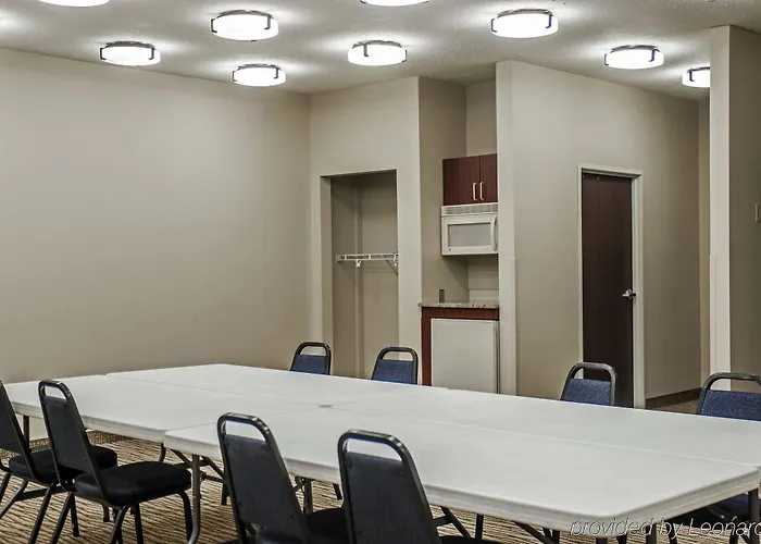 Hotel Quality & Near St Louis And I-255